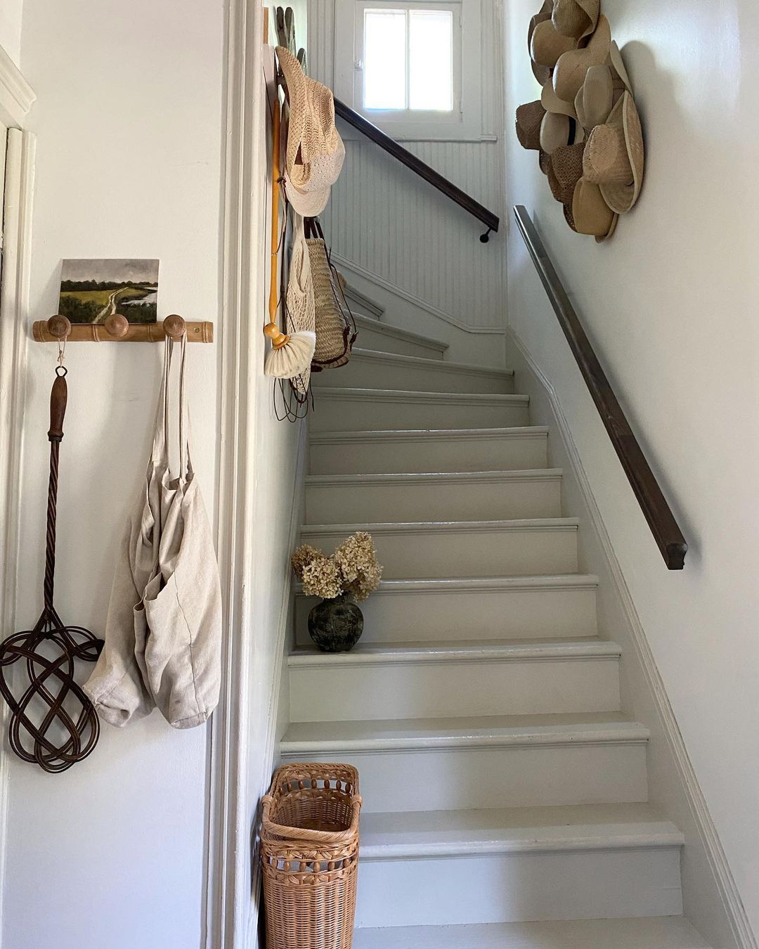5 Cozy Stairway Scroll Stoppers